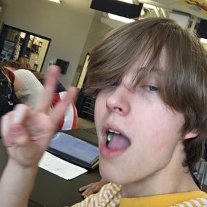 Meet your Posher, Andrew